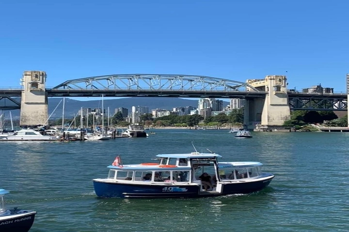 Vancouver city Tour by Land and Water ......Compact Tour Private @ Globalduniya 
